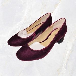 Michael Kors Velvet Pumps 👠